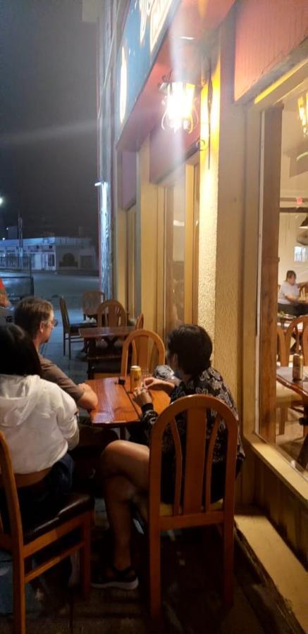 Hotel Caleta Olivia Hueso Per Luaran gambar