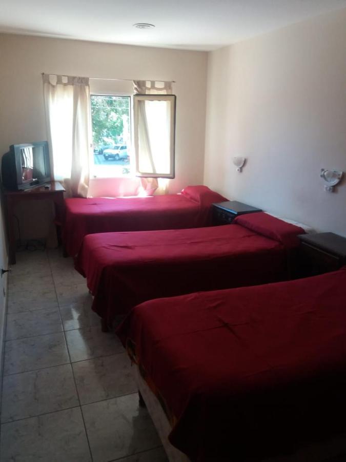 Hotel Caleta Olivia Hueso Per Luaran gambar